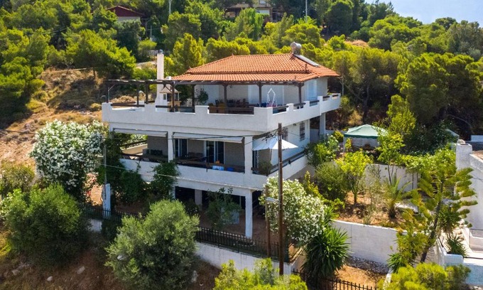 Salamis Maison | Saronic Seafront