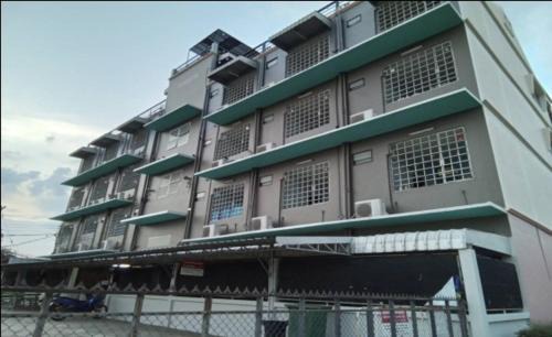 Chaiyaphum Appartement | Sathorn Waterside JK