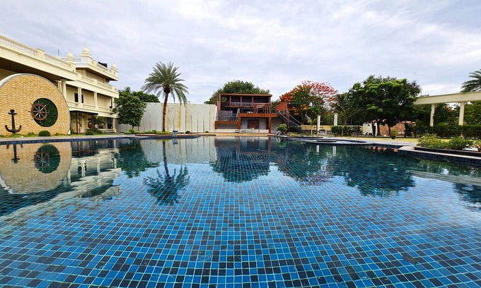 Sriperumbudur Hôtel | Sathyam Grand Resort, Sriperumbudur