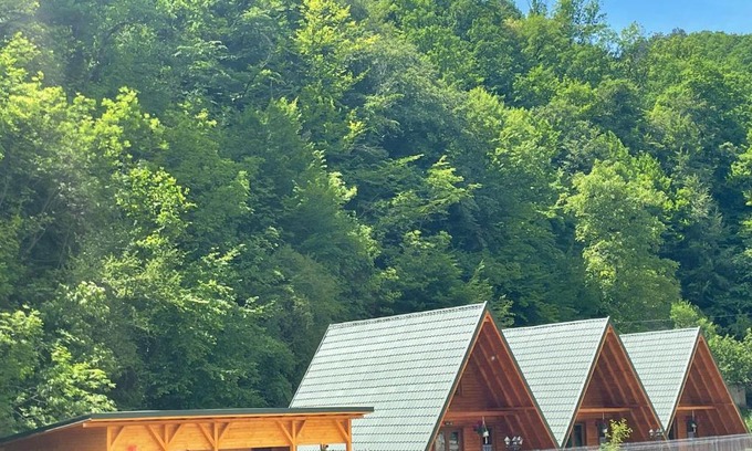 Stremt Maison | Satul de Vacanța Carla