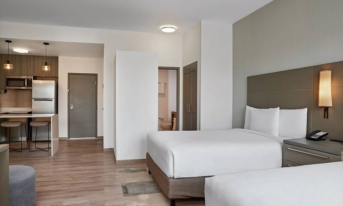 Playacar Hôtel | Savor An Exhilarating Experience! 2 Comfortable Units, Pets Allowed, Pool!