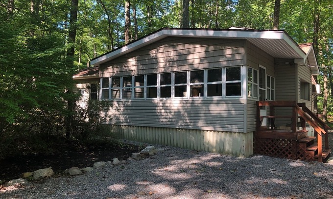 Cocolamus Cottage | Sawmill Lane Cottage: Family friendly spot in the woods at the base of Shade Mt