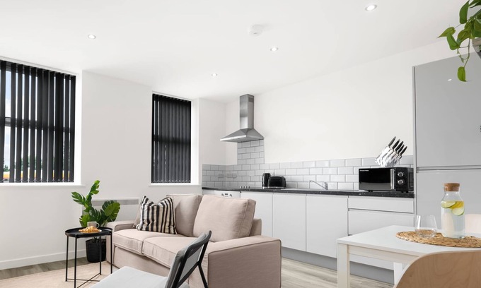 Balsall Common Appartement | SCA- Arden Apartment 4 Twin Bedroom Free Parking
