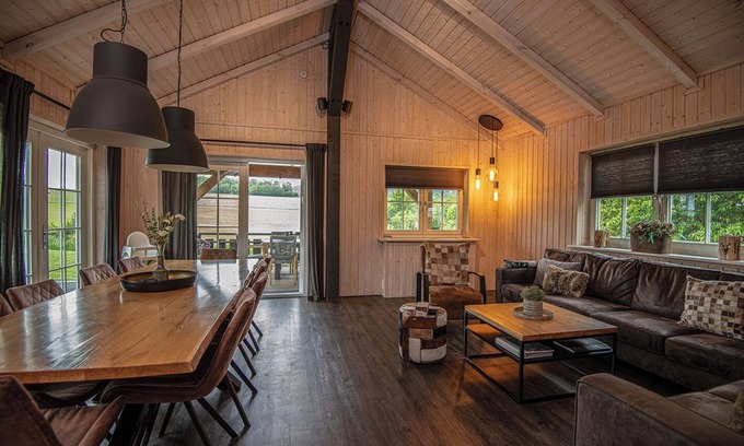Kuestelberg Maison | Lodge scandinave avec bain à remous près de Winterberg