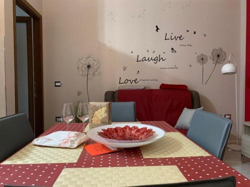 Carbonia Maison | Scarlett 22 - Intero appartamento, centro città, free wifi
