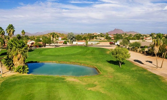 Rancho del Lago Maison | Scenic Golf Course Home Minutes from Wild Horses and Mountain Trails