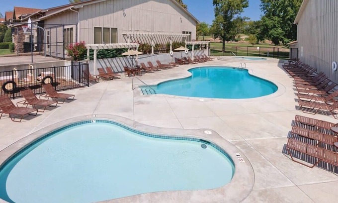 Afton Copropriété | Scenic Lakeside Escape: 2BR at Wyndham Grand Lake