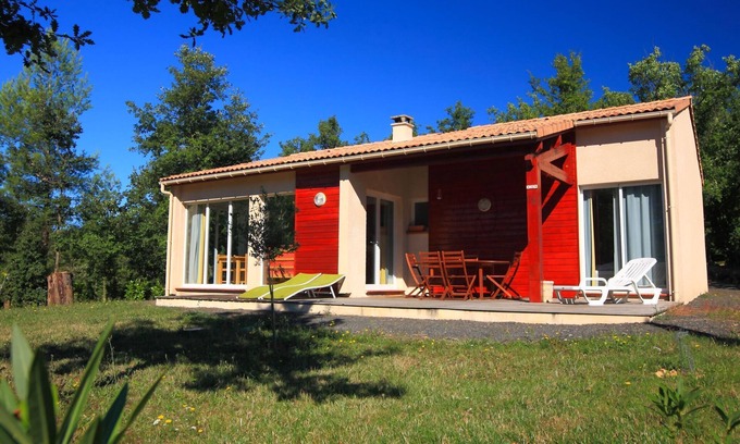 Quillan Maison | Bungalow soigné dans un domaine verdoyant