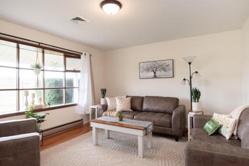 Millerstown Maison | Scenic View Lodging