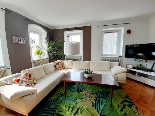 Kallham Appartement | Schöne Altbauwohnung auf dem Land
