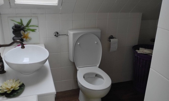 Stuttgart Appartement | Schöne Dachgeschosswohnung