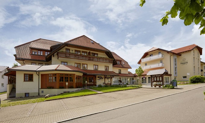 Hoechenschwand Appartement | Schöne Ferienwohnung in Unserem 4 Sterne Hotel