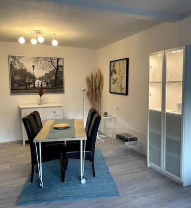 Oldenburg Appartement | Schöne Ferienwohnung in Oldenburg Eversten 70m2, zwei Räume, bis zu 4 Personen