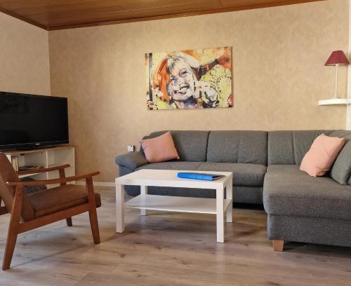 Buettelborn Appartement | Schöne große Wohnung 2 Schlafzimmer Max 5 Personen