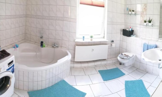 Nordliche Muhlenvorstadt Appartement | Schöne Große Wohnung, Terrasse, Kamin, Parkplatz, 2 Schlafzimmer