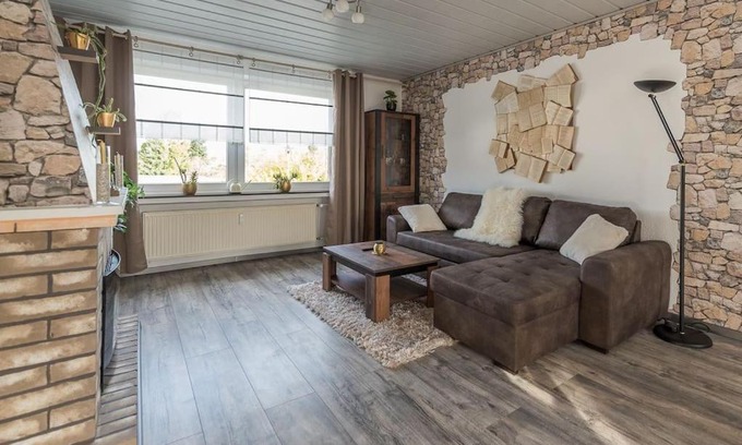 Hagen Appartement | Schöne lichtdurchflutete Ferienwohnung mit Balkon