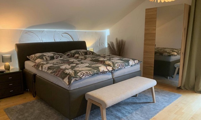 Arnbruck Appartement | Schönes Ferienhaus mit Whirlwanne und Hochwertiger Ausstattung