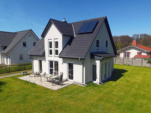 Juliusruh Maison | Schipperhus Comfortable holiday residence