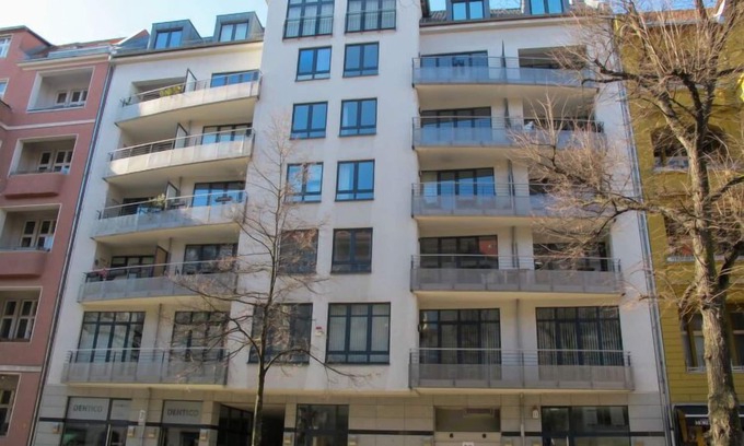 West Berlin Centre Appartement | Schlüterstrasse by Interhome