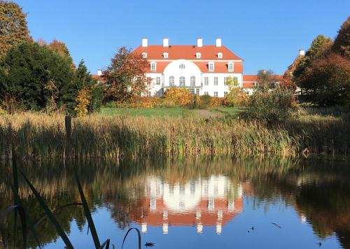 Lalendorf Hôtel | Schloß Vietgest