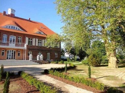 Putnitz Appartement | Schloss Pütnitz - Kanuspezial ab 4 Ü 06 Jan bis 29 April