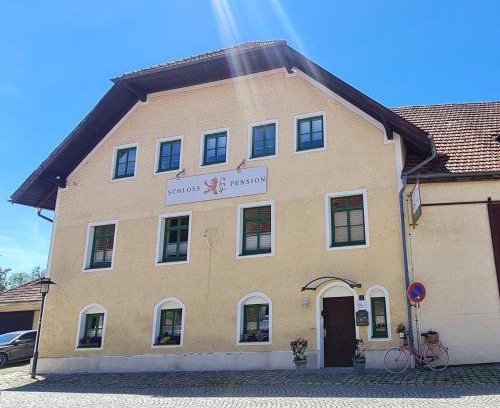 Ering Maison | Schlosspension Ering