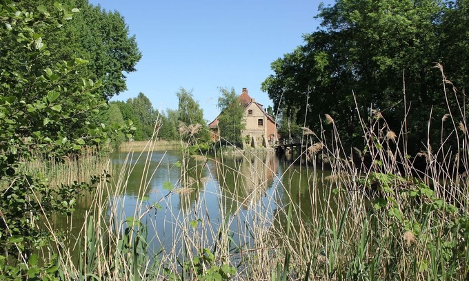 Gielow Maison | Schmiede der Wasserburg Liepen