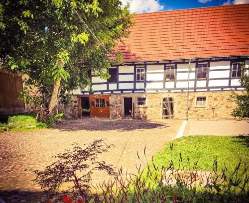 Lommatzsch Maison | Schwalbenhof