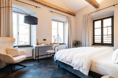 Vipiteno Historic Center Appartement | Schwarzer Adler - Concept Living