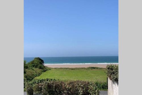 Les Pieux Maison | SCIOTOT - Bord de mer - La petite maison