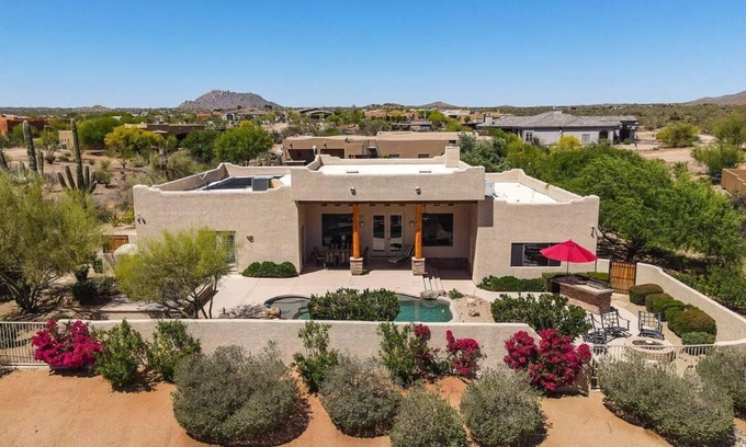Rio Verde Foothills Maison | Scottsdale Private Oasis - SUPERBOWL, Heated Pool, Hot Tub, 3br/2bath