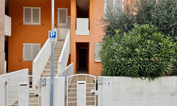Marotta Appartement | SE052 - Marotta, delightful two-room apartment with garden