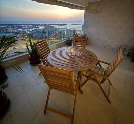 Ashdod Appartement | Sea Breeze - Modern Marina Stay