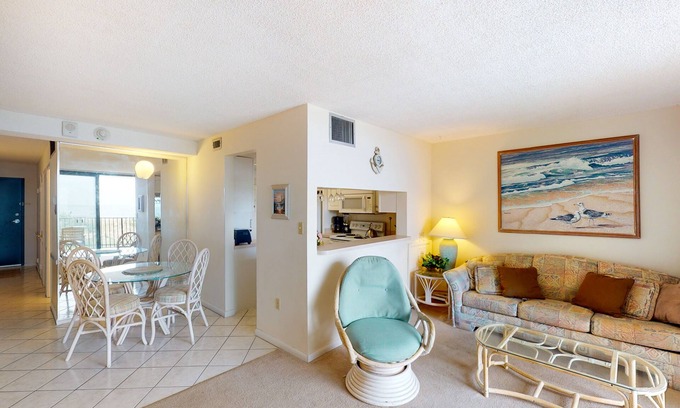 Bethany Beach Copropriété | Sea Colony 2nd floor condo w/ free WiFi, shared tennis court & sauna- ocean view