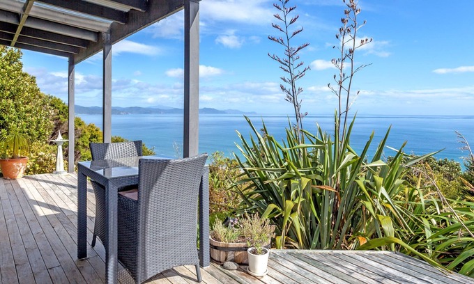 Rings Beach Appartement | Escapade en mer "JUSTE POUR DEUX" privé avec vue sur la mer à couper le souffle