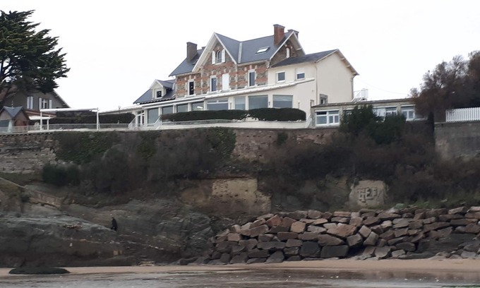 La Bernerie-en-Retz Appartement | APPARTEMENT 2 PERSONNES FACE MER 1 ER ETAGE, ACCES DIRECT A LA PLAGE