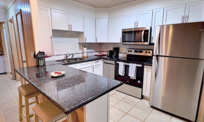 Man O War Cay Appartement | Sea La Vie - Schooner's Landing