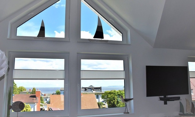 Sassnitz Appartement | Sea view apartment OstseeLust - Enjoy the panoramic view