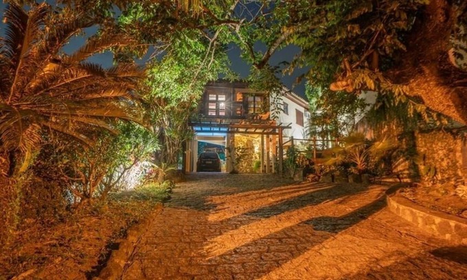 Sao Pedro Maison | VUE MER, PISCINE PRIVÉE, BARBECUE, 15 PERSONNES, ESTIM ENFANT / ANIMAL