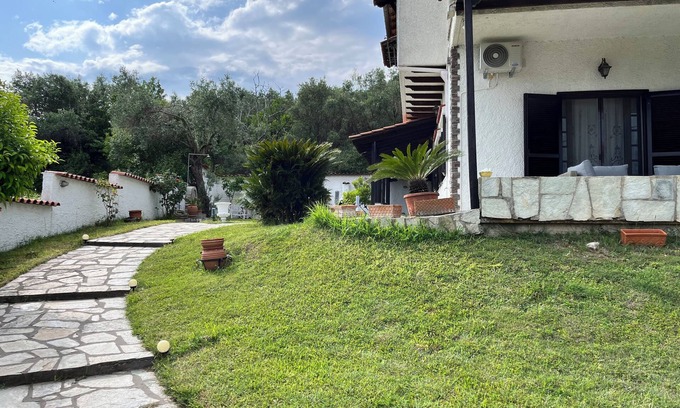 Anatolikos Olimpos Maison | Sea view traditional cottage