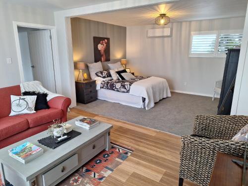 Papamoa Beach Maison | Seabreeze Studio