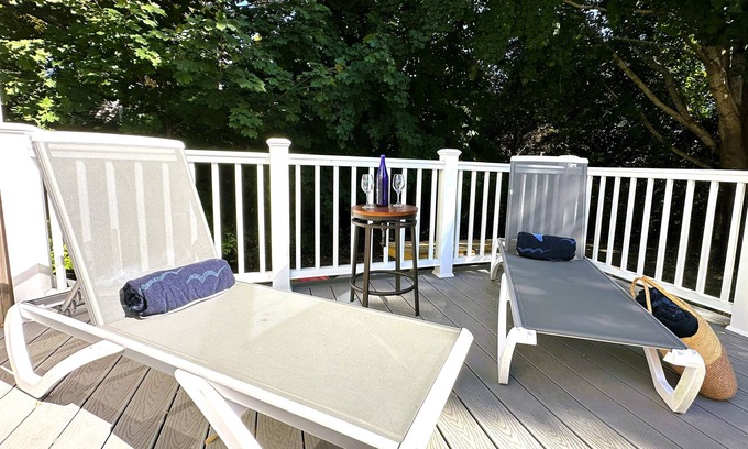 Campground Landing Maison | Seaclusion~ New! Bayside Beach Retreat for 2-6