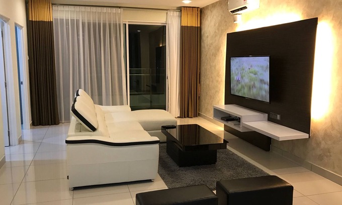 Downtown George Town Appartement | Condo de luxe confortable à front de mer