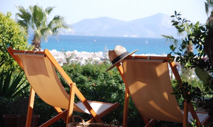 Varkiza Villa | VILLA FRONT DE MER À ATHENES RIVIERA