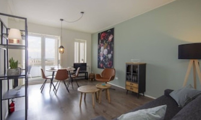 Zandvoort Appartement | Seapoint, apartment with balcony and sea view