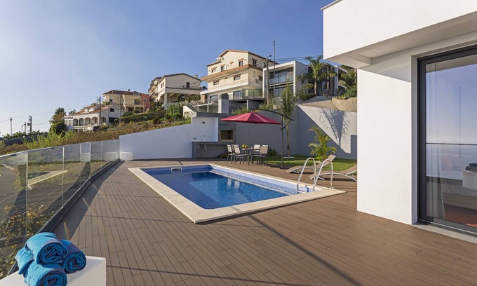 Arco da Calheta Maison | Searenity Vacation Home I, vacances à l'ouest de l'île