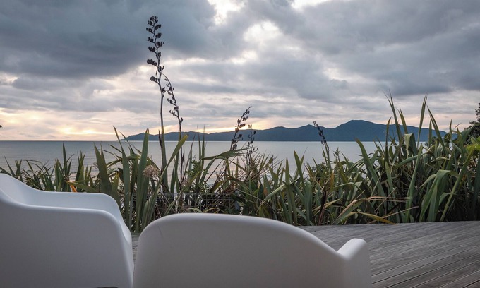 Raumati South Appartement | Seascapes Waterfront 2