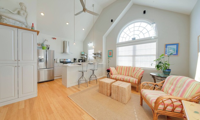 Buxton Cottage | NOUVEAU! Airy Seaside Cottage w / Pier, 3 Mi à la plage!