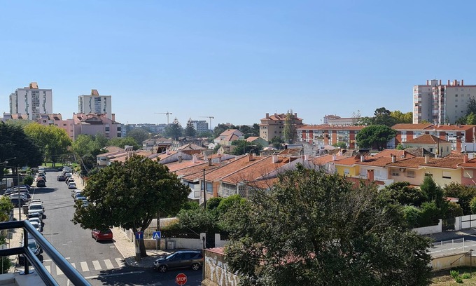 Parede Appartement | Seaside family apartment between Lisbon & Cascais - walking distance to beaches