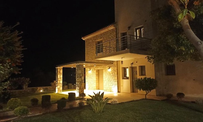 Dorida Maison | Seaside retreat house